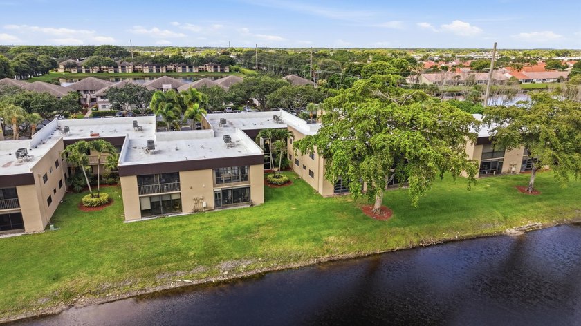 Resort-Style Living in Lakes of Delray - Move-In Ready and - photo 44