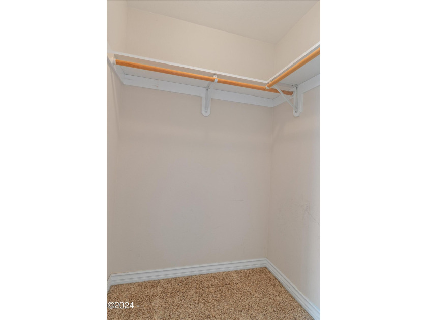 OCEANFRONT high bank townhome features sweeping ocean views that - photo 12