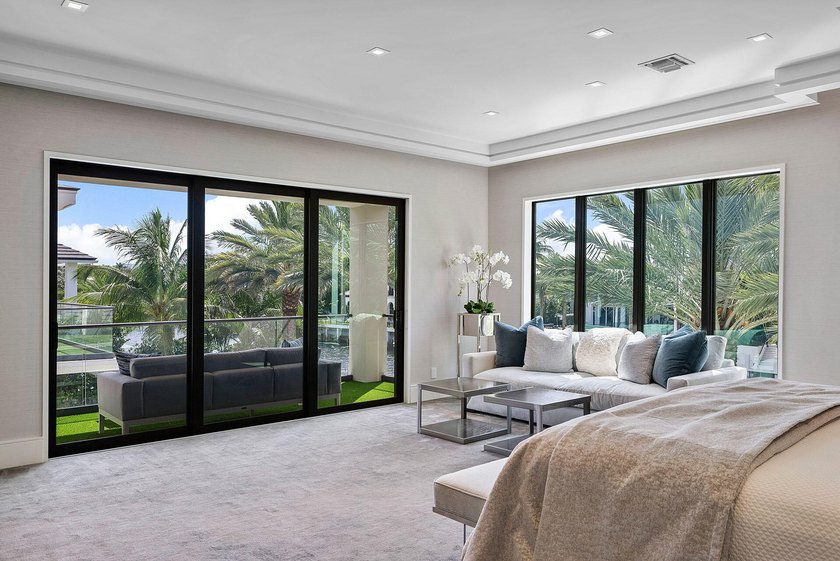 A commanding presence on Royal Palm Yacht &amp; Country Club's Grand - photo 46