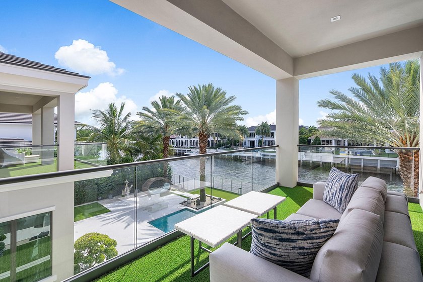 A commanding presence on Royal Palm Yacht &amp; Country Club's Grand - photo 47
