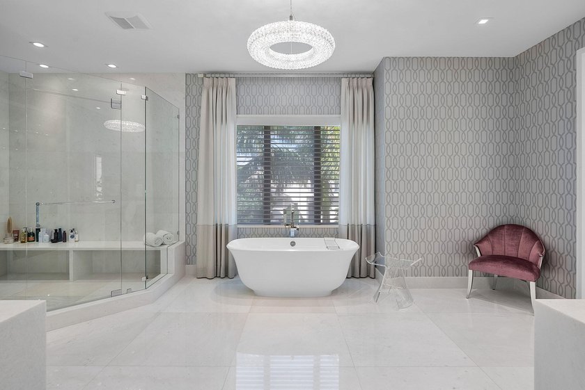 A commanding presence on Royal Palm Yacht &amp; Country Club's Grand - photo 49