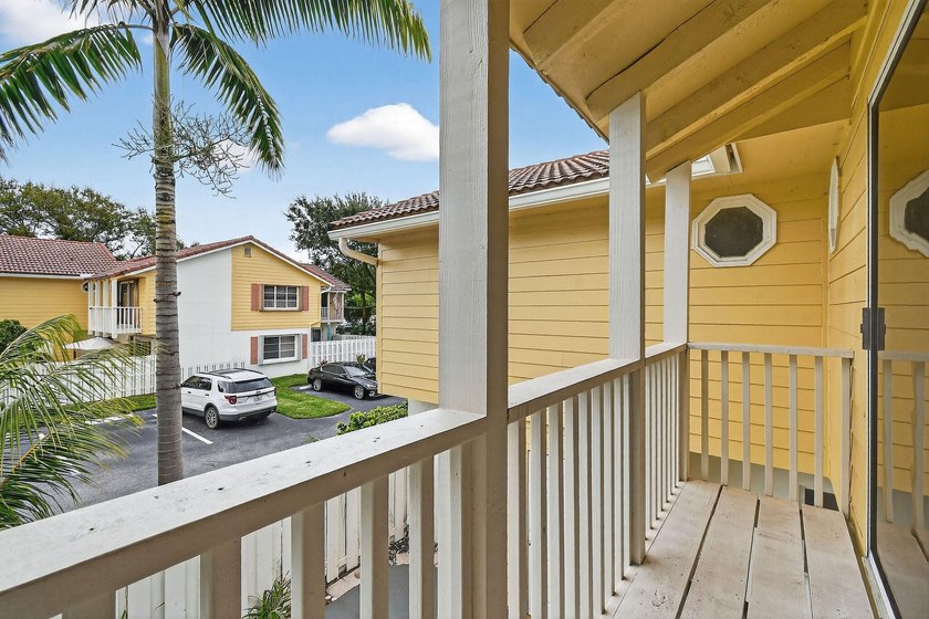 Welcome to 170 Seabreeze Circle in beautiful Jupiter, FL! Your - photo 57