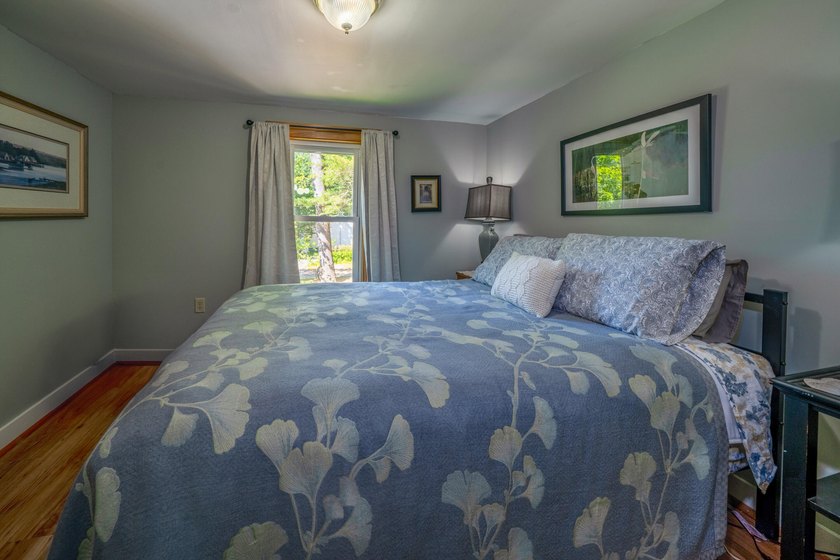 This quaint home is less than 5 minutes to downtown Belfast. It - photo 22