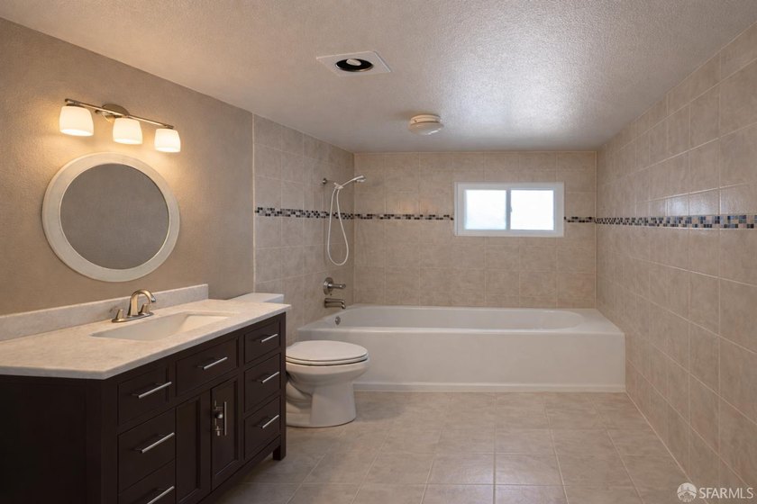 Welcome home to this thoughtfully maintained 2 bedroom, 1.5 bath - photo 5