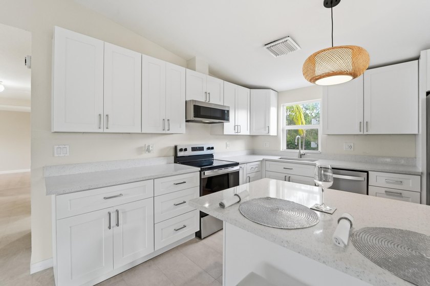 Fully Remodeled on Over an Acre! Don't miss this incredible - photo 10