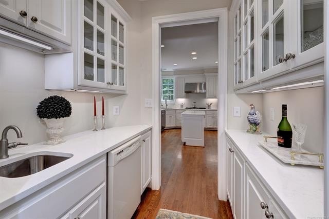 This all-brick colonial sits on a private end lot and offers a - photo 19