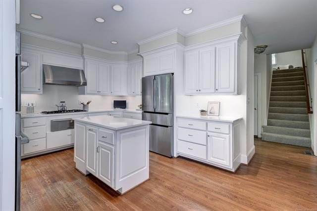 This all-brick colonial sits on a private end lot and offers a - photo 21