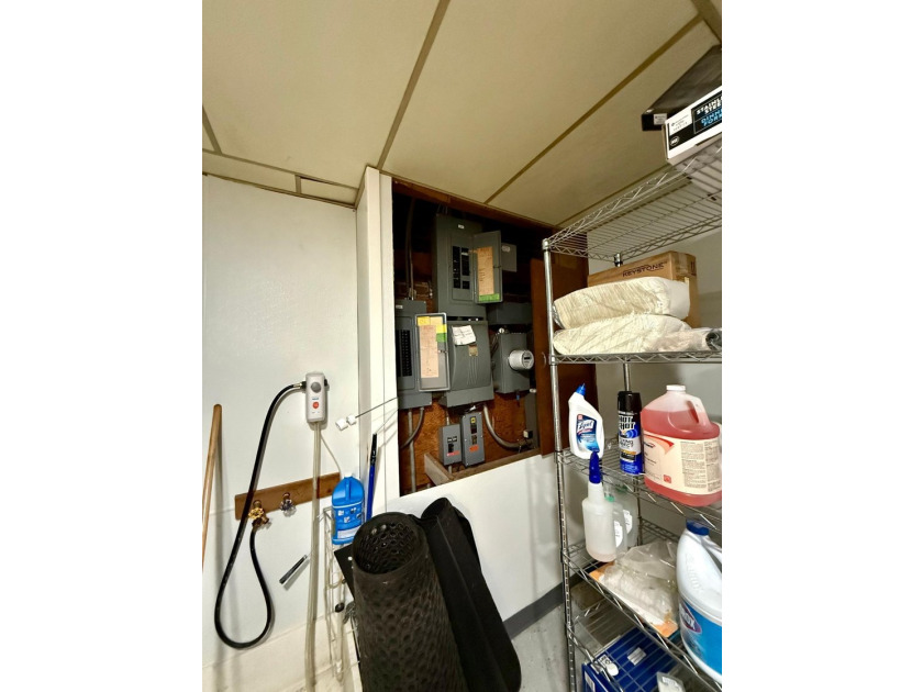 Located on the highly visible corner of Highway 212 and Main - photo 29