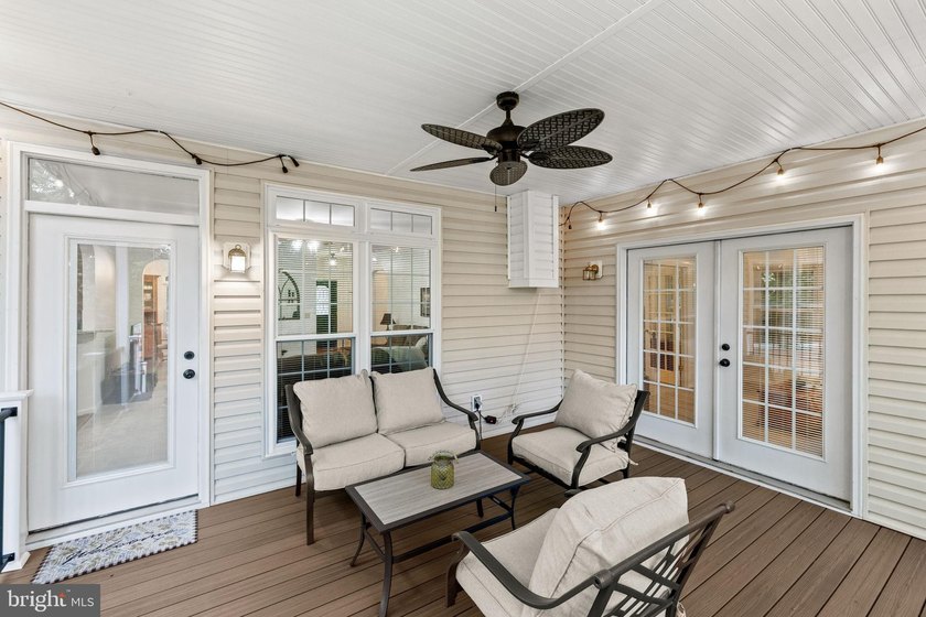 Welcome to 126 Yorktown Blvd - a home thoughtfully designed for - photo 5