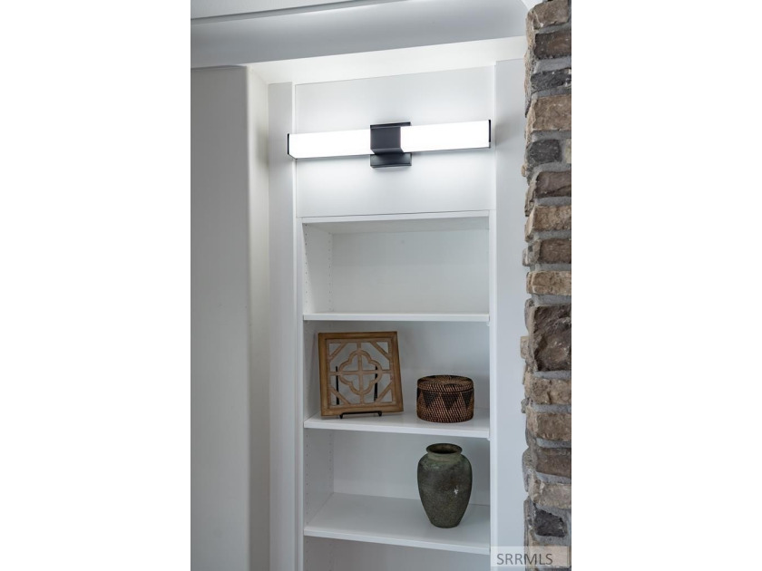 Welcome to the Serendipity Plan. This 2090 square foot layout is - photo 38