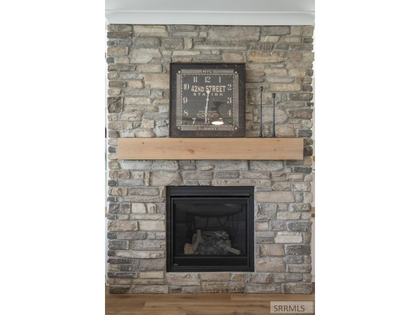 Welcome to the Serendipity Plan. This 2090 square foot layout is - photo 46