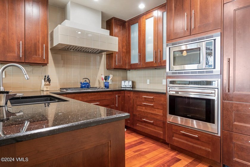 Nestled in Vail's quiet Cascade neighborhood with direct access - photo 8
