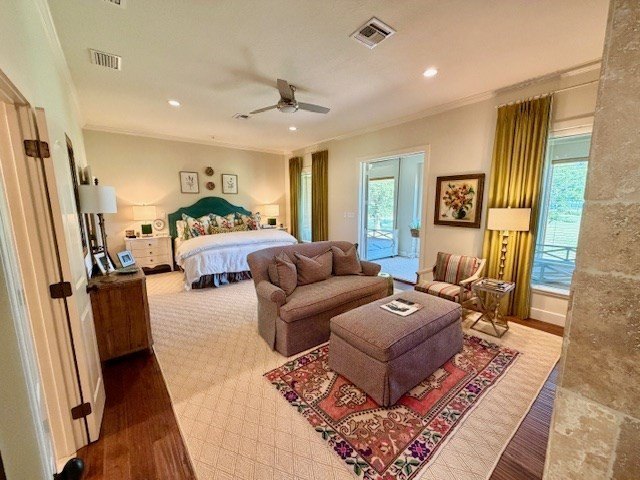 Exclusive waterfront property on Lake Sam Rayburn. Beautiful - photo 6