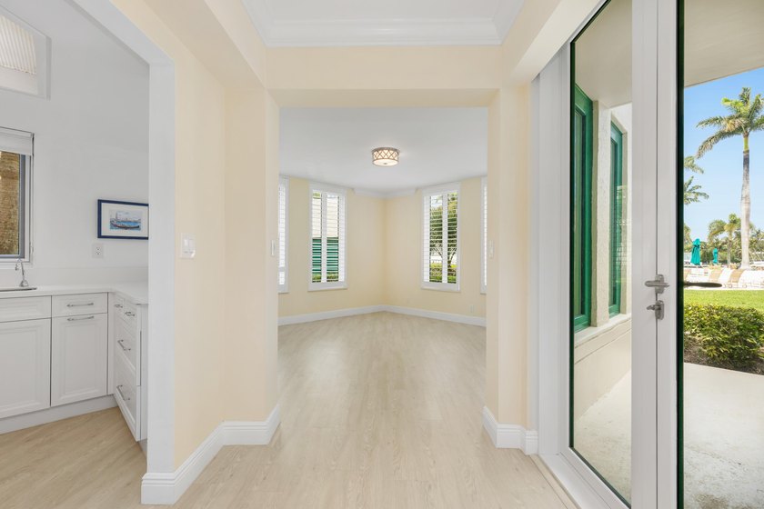Prime location in Mizner Village, Mizner Court is a gated - photo 10