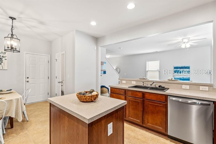 Fantastic value in Shadow Moss! Enjoy peace of mind with major - photo 15