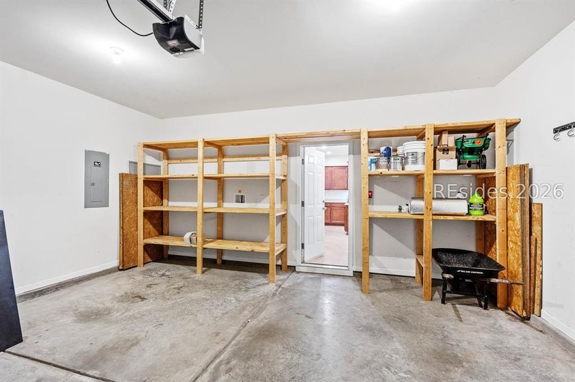 Fantastic value in Shadow Moss! Enjoy peace of mind with major - photo 41
