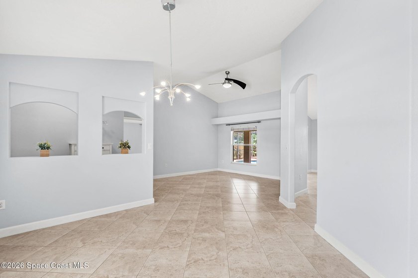 Beautifully maintained 3-bedroom, 2-bath pool home located in - photo 12