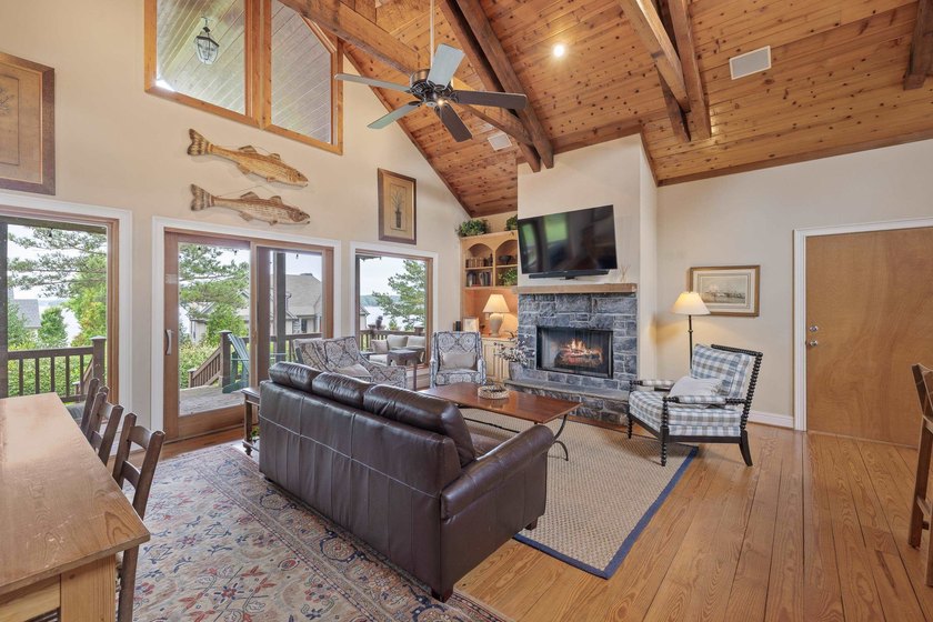 Nestled in the heart of Cuscowilla and close to everything, this - photo 14