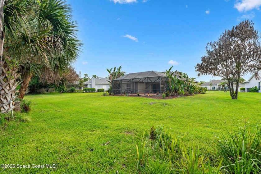 Beautifully maintained 3-bedroom, 2-bath pool home located in - photo 46
