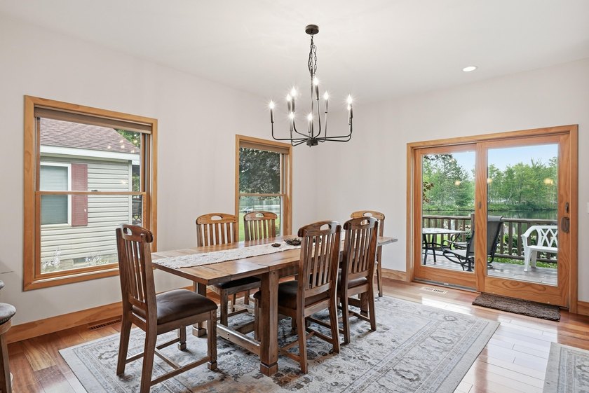 Lake James GEM! Huge over 3000 SQ foot Chalet on main body of - photo 48