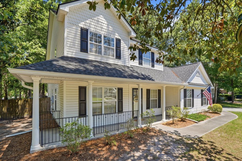 This beautifully updated home located centrally in North - photo 4