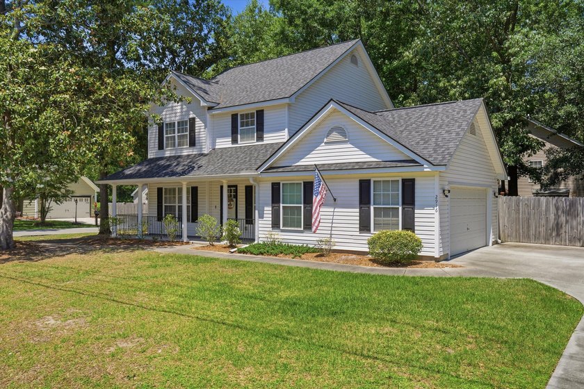 This beautifully updated home located centrally in North - photo 5