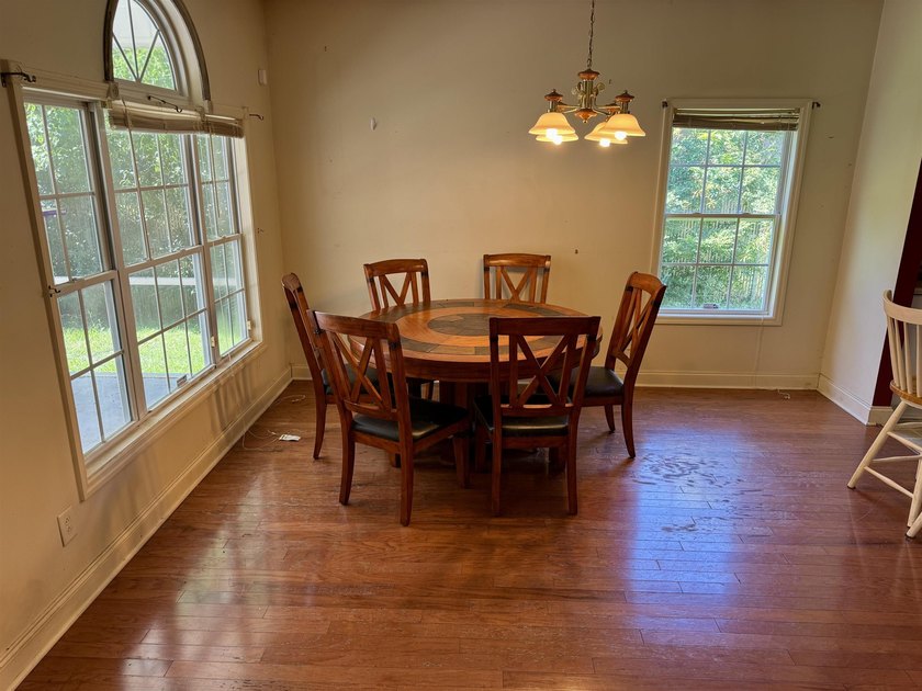 Welcome to this affordable 4-bedroom, 2-bath home located in the - photo 6