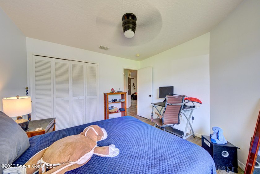 This end-unit townhome is located in desirable Satellite Beach - photo 17