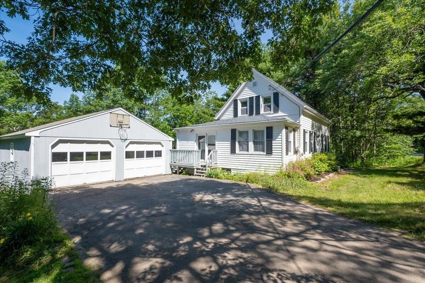 6.88 acres. Welcome to 332 Back River Road. A peaceful, relaxing - photo 22