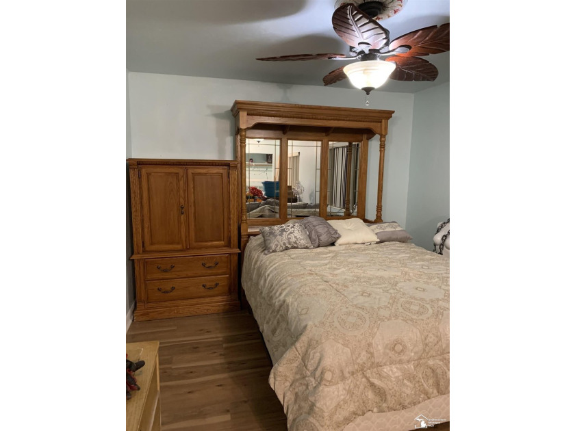 LAKEFRONT &amp; canal frontage! VACATION EVERY DAY! Private - photo 10