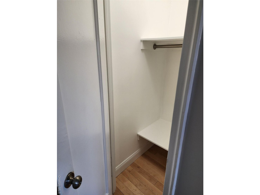 Nicely renovated full-size 2-bedroom Co-Op (this IS NOT a Condo) - photo 35