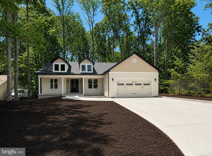 Discover the epitome of luxury living in this exquisite new - photo 10