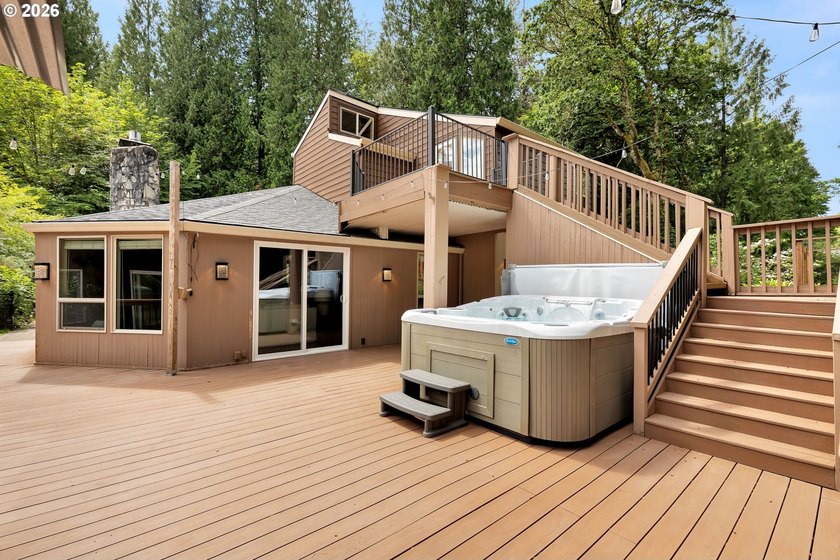 Escape to your own private Pacific Northwest retreat, where - photo 39