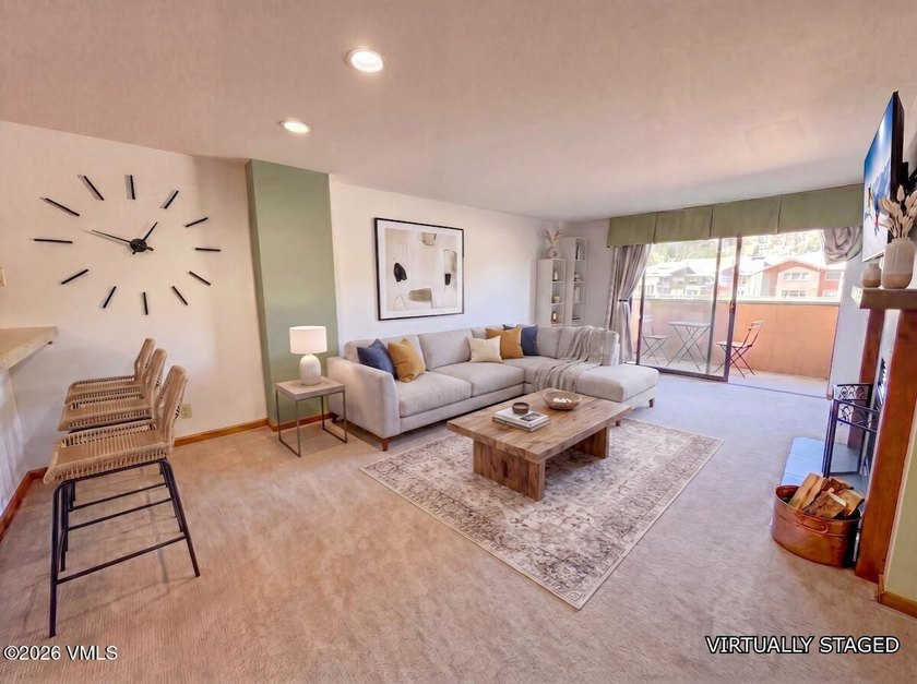 Enjoy premium ski access, unobstructed mountain views and a - photo 2