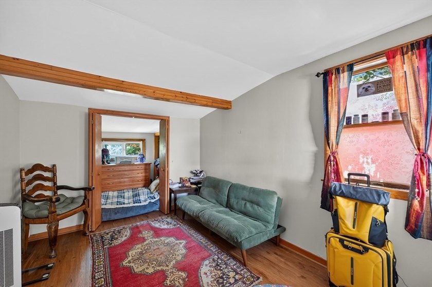 Enjoy coastal living in this charming 3-bedroom, 2-bath Cape in - photo 27