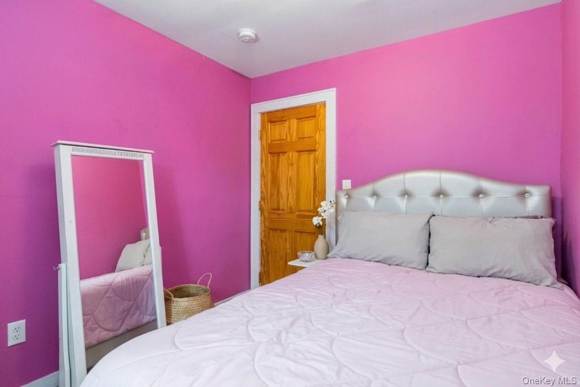 JUST LISTED! SPACIOUS 4 BEDROOM, 2 BATHROOM HOME IN BROOKLYN NY - photo 15