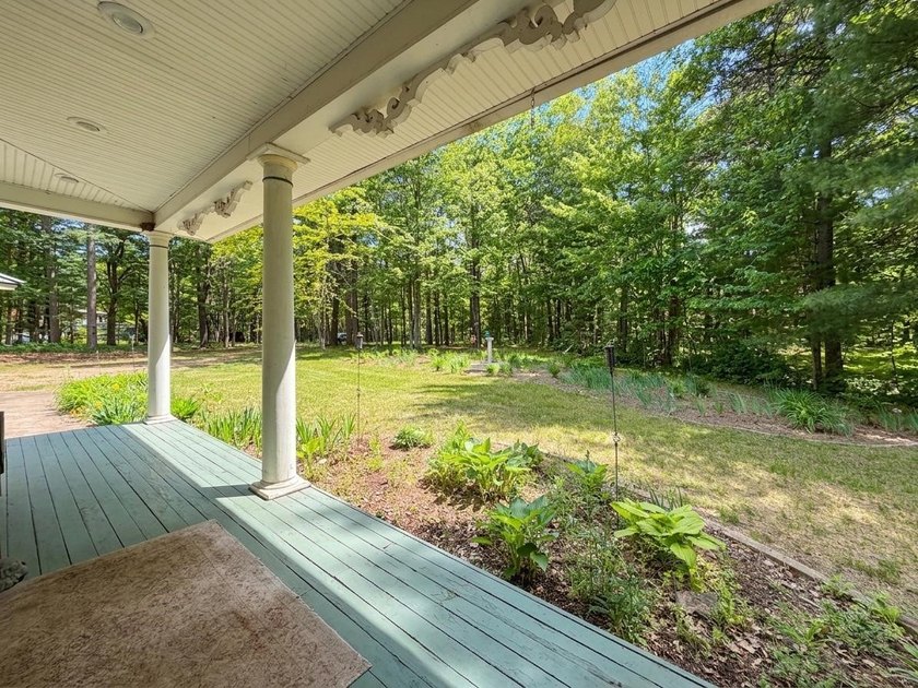 Welcome to this beautifully restored and remodeled PRE-INSPECTED - photo 31