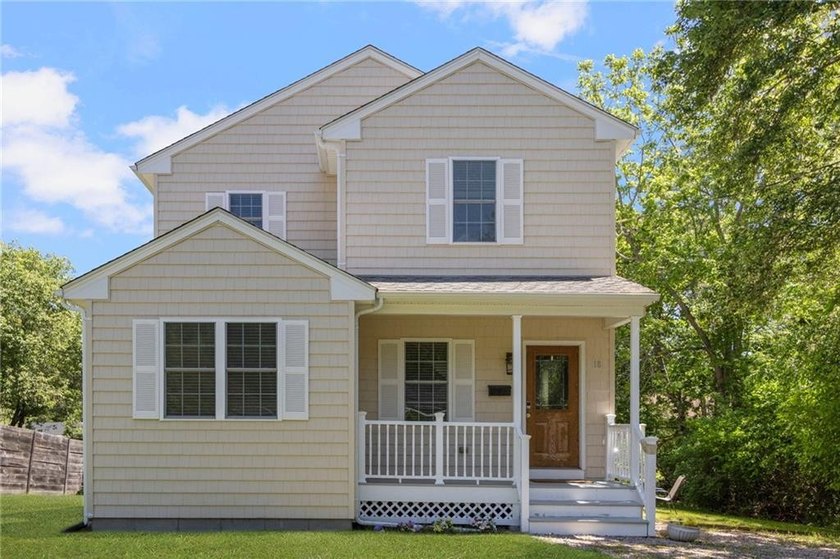 Nestled on a quiet dead-end street in Kingston, this spacious - photo 2