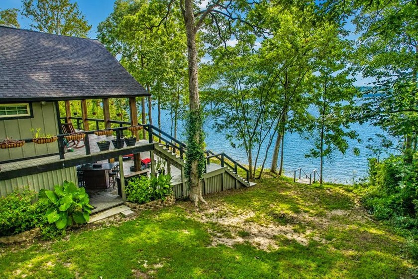 Wake up to breathtaking waterfront views and experience the best - photo 6