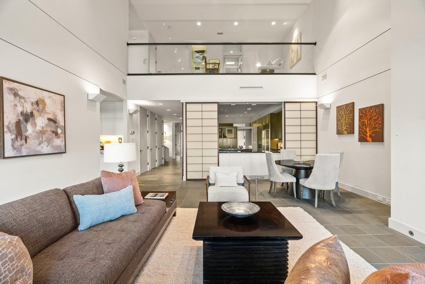 Amazing Riverbend condo custom designed by the renowned Noland - photo 13