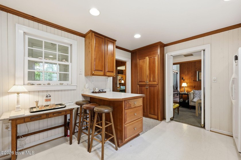 Step into a piece of Beaufort's history with the c. 1856 - photo 20