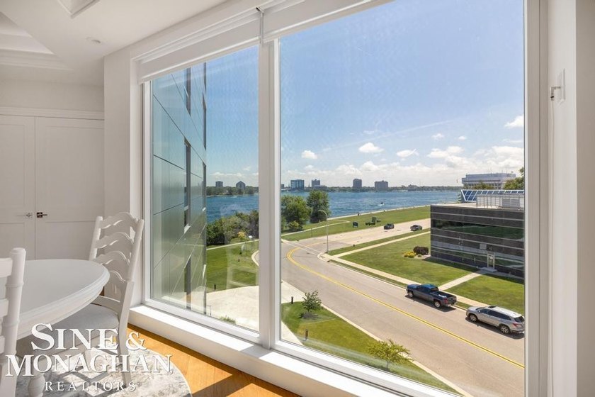 Experience luxury waterfront living at Bluewater View - photo 6