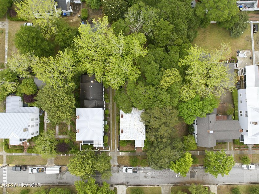 Step into a piece of Beaufort's history with the c. 1856 - photo 43