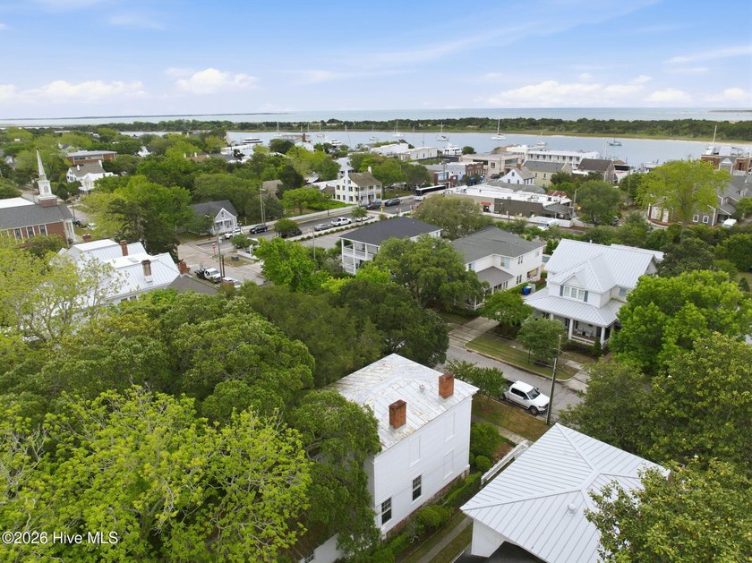 Step into a piece of Beaufort's history with the c. 1856 - photo 46