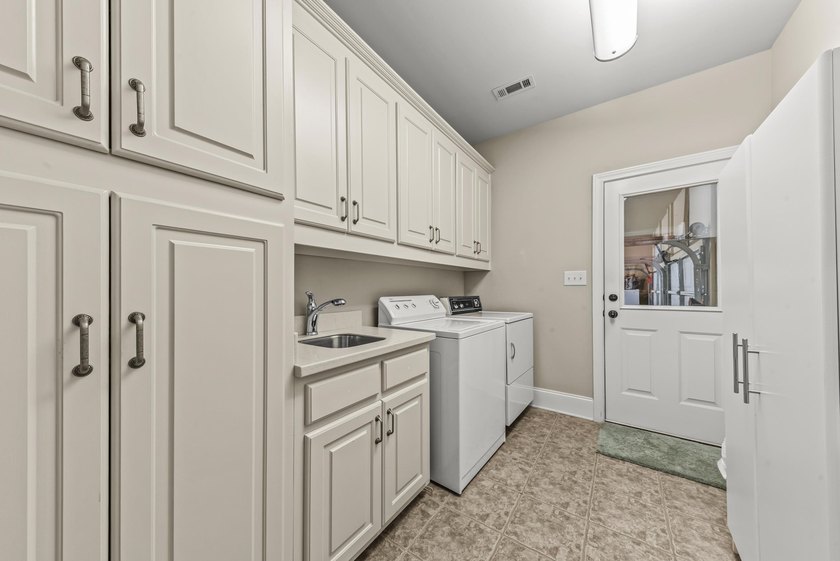 Rare main-lake opportunity on the highly desirable Richland - photo 14
