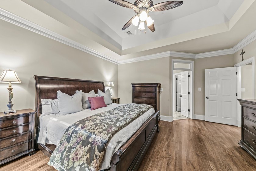 Rare main-lake opportunity on the highly desirable Richland - photo 17