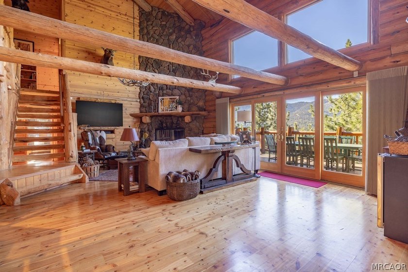 Nestled at the end of a quiet cul-de-sac in the highly desirable - photo 29