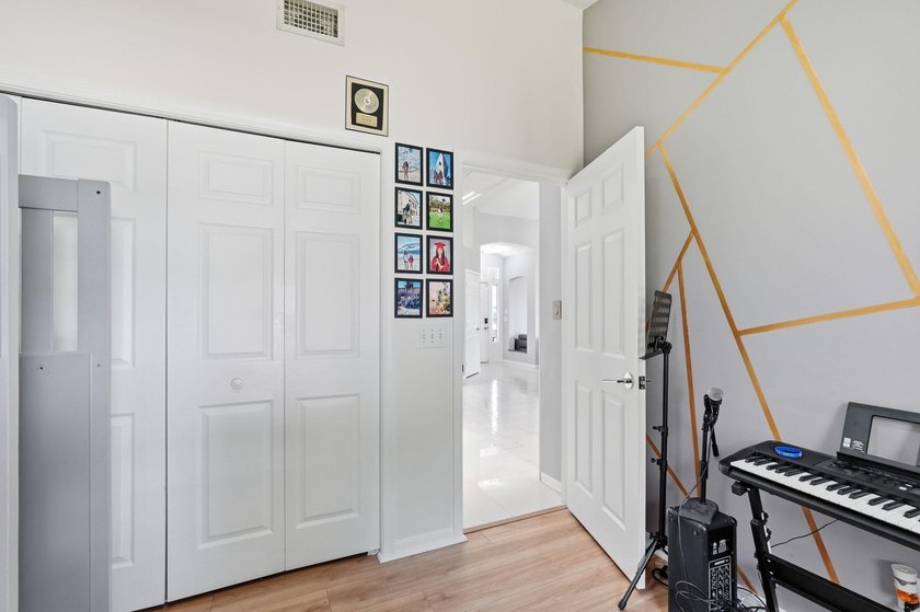 This 3 bed/2 bath home is a true sanctuary of elegance and - photo 32