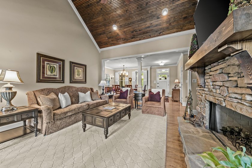 Rare main-lake opportunity on the highly desirable Richland - photo 35