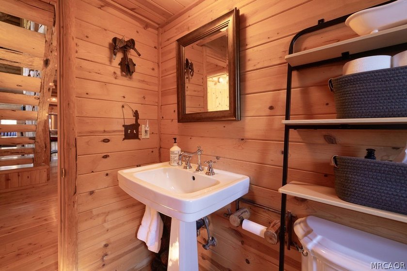 Nestled at the end of a quiet cul-de-sac in the highly desirable - photo 39